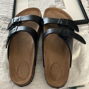 George men’s sandals.